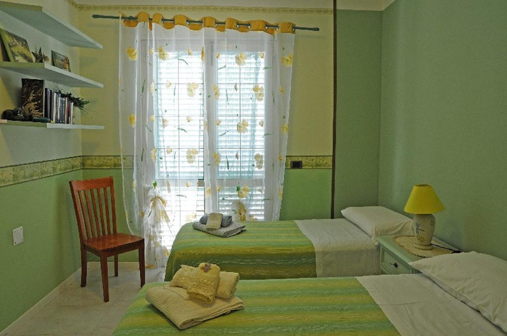 Oasi Del Relax Panzió Civitavecchia Szoba fotó